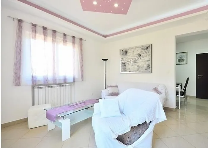 فندق Stobrec