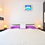 Otel Stobrec